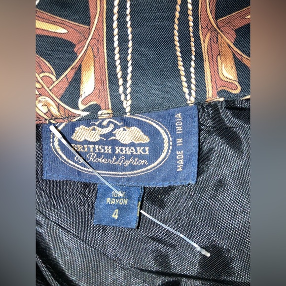 NWOT! Gorgeous Satin British khaki skirt Brand By Robert Lighton - Picture 4 of 4